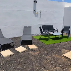 Casa Atassara A 500m De La Playa Wifi Con Fibra Holiday home Puerto del Carmen (Lanzarote)